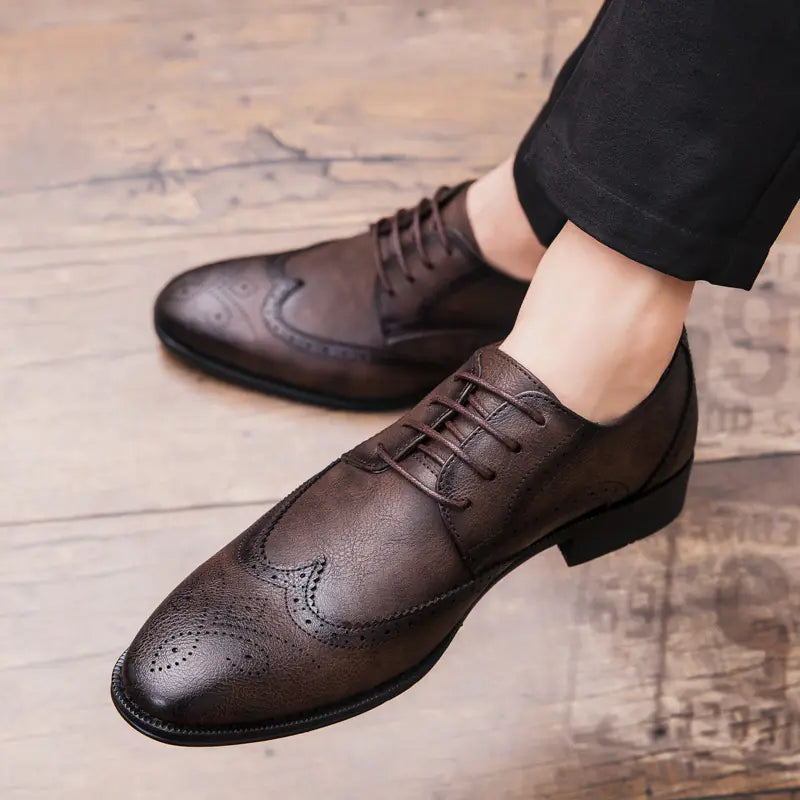 Elevé Pointed Toe Business Dress Shoes for Men