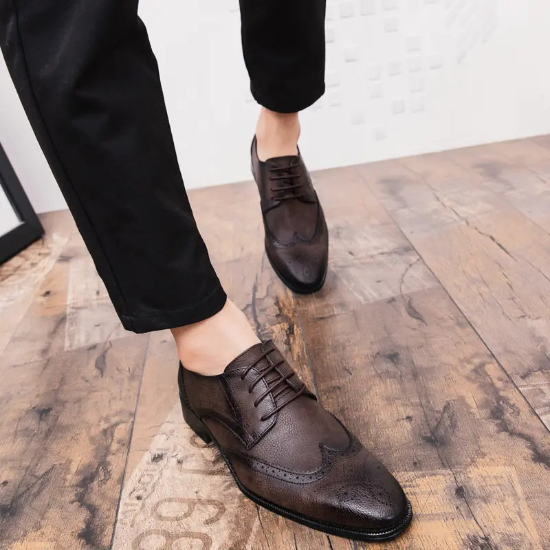 Elevé Pointed Toe Business Dress Shoes for Men