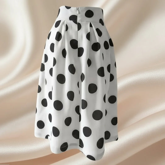 Elevé Luxe Chic Polka Dot Pleated Skirt