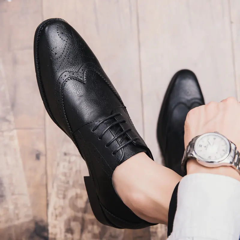 Elevé Pointed Toe Business Dress Shoes for Men